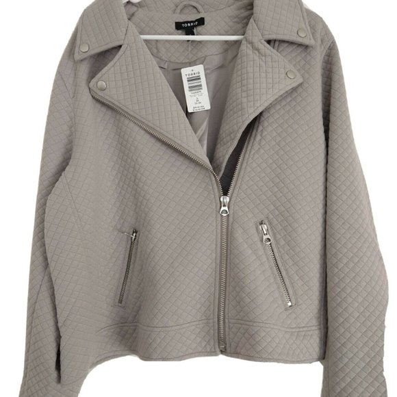 torrid Jackets & Blazers - Torrid 3X Ash Colored Quilted Knit Moto Jacket-NEW